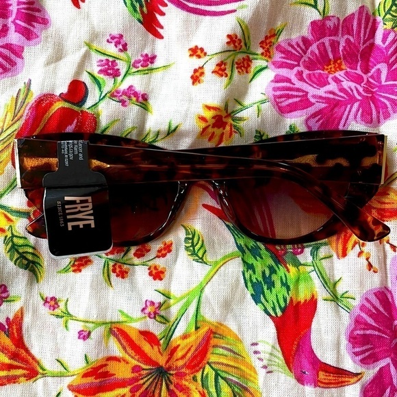 Brand New Frye Tortoise Shell Cateye Sunglasses 100% UV Lens Protection main image 10